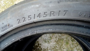 rabljene gume 225 45 17 dunlop